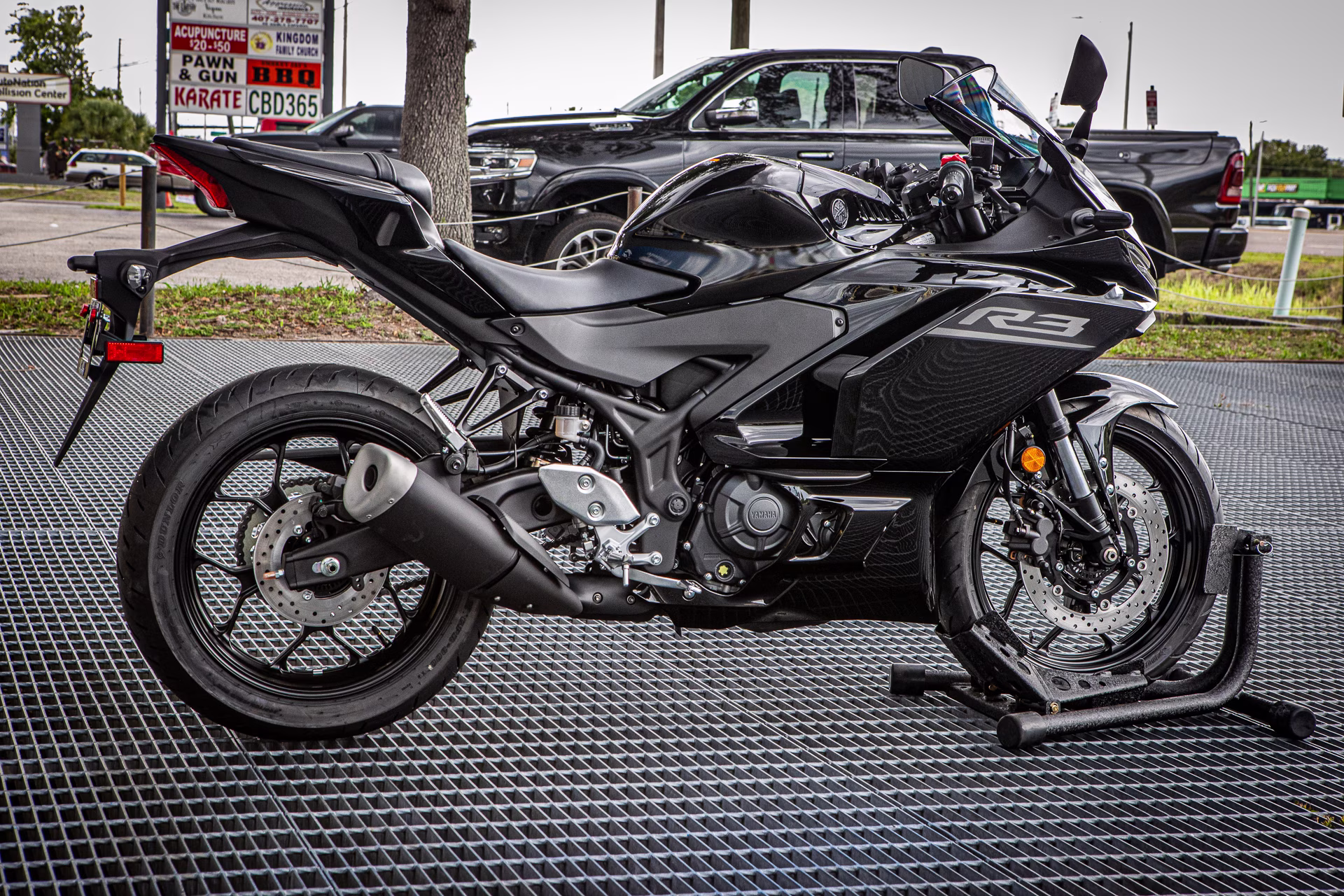 2026 Black Yamaha YZF-R3 ABS Motorcycle