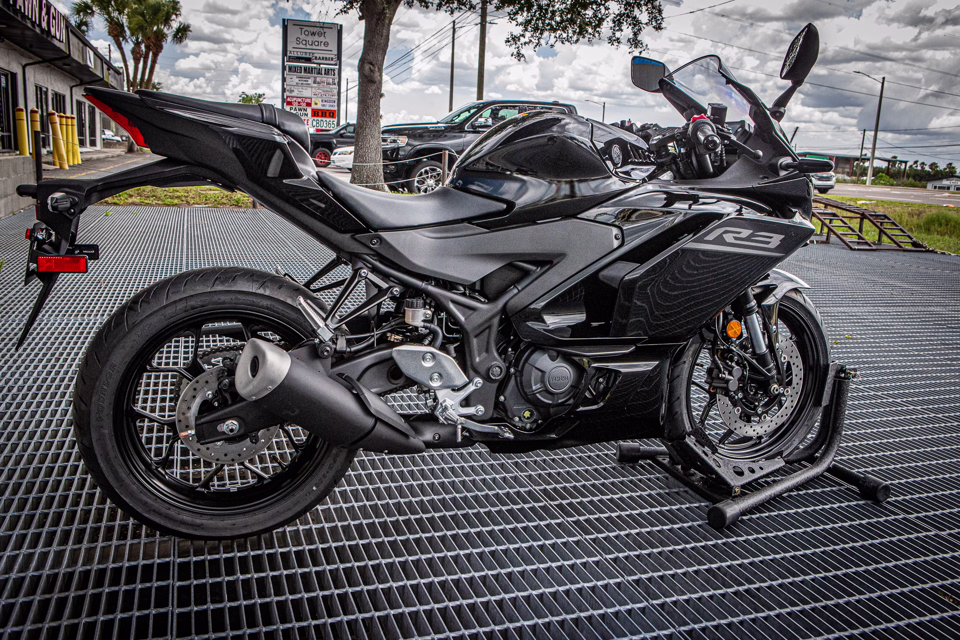 2026 Black Yamaha YZF-R3 ABS Motorcycle