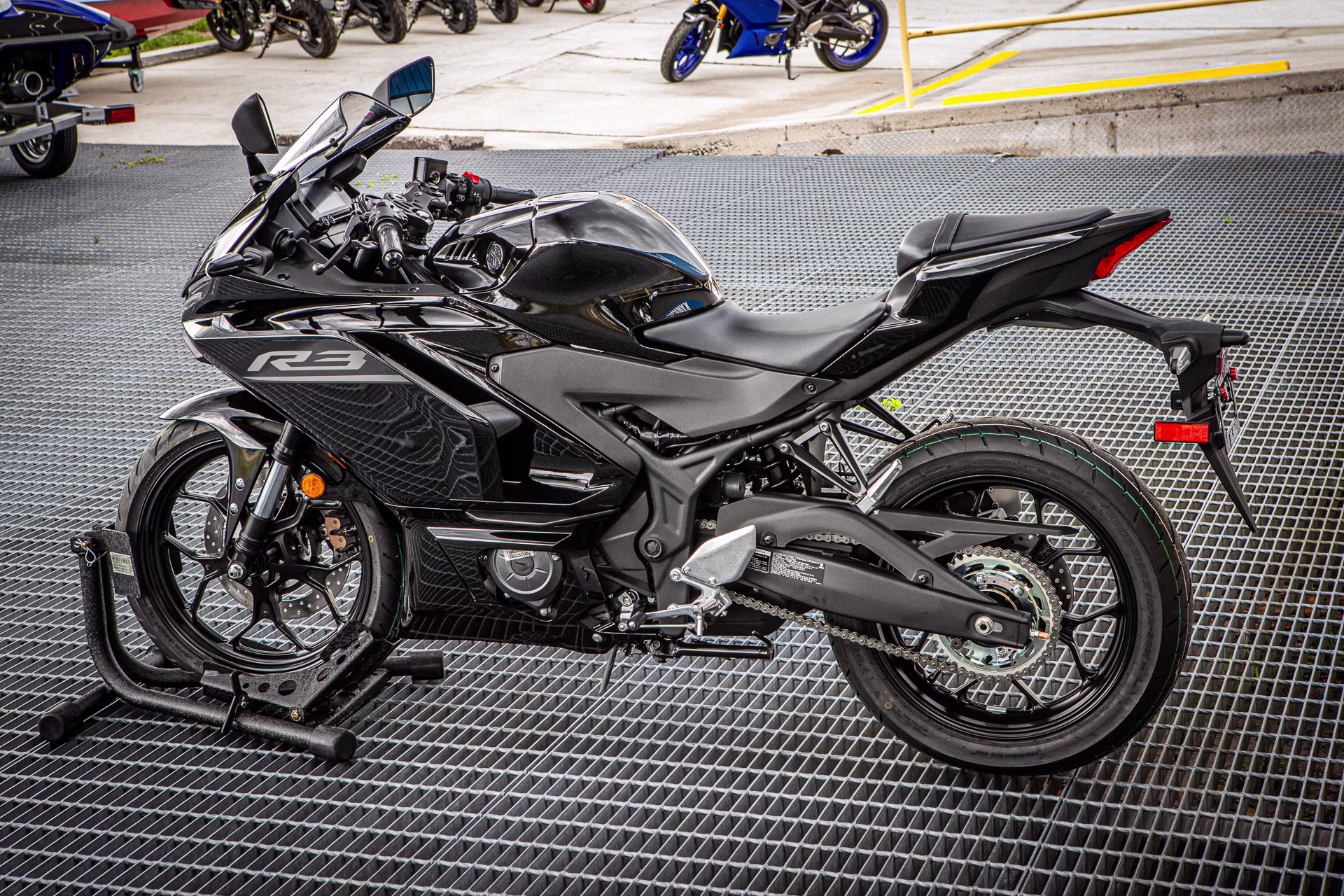 2026 Black Yamaha YZF-R3 ABS Motorcycle