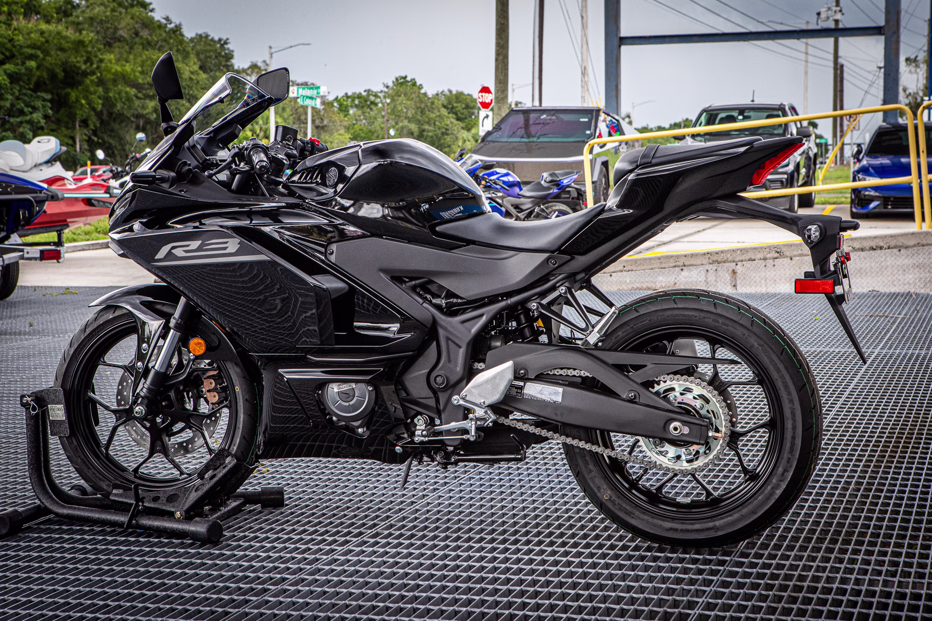 2026 Black Yamaha YZF-R3 ABS Motorcycle