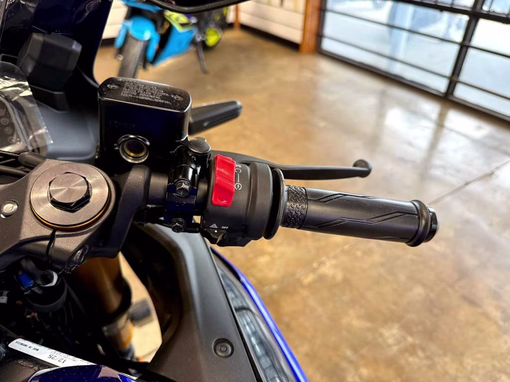 2026 Blue Yamaha YZF-R3 ABS Motorcycle