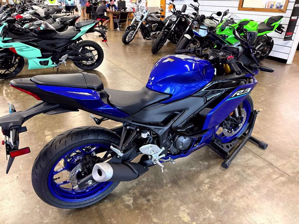 2026 Blue Yamaha YZF-R3 ABS Motorcycle