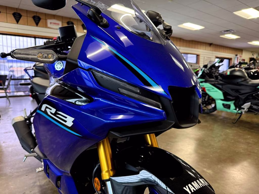 2026 Blue Yamaha YZF-R3 ABS Motorcycle