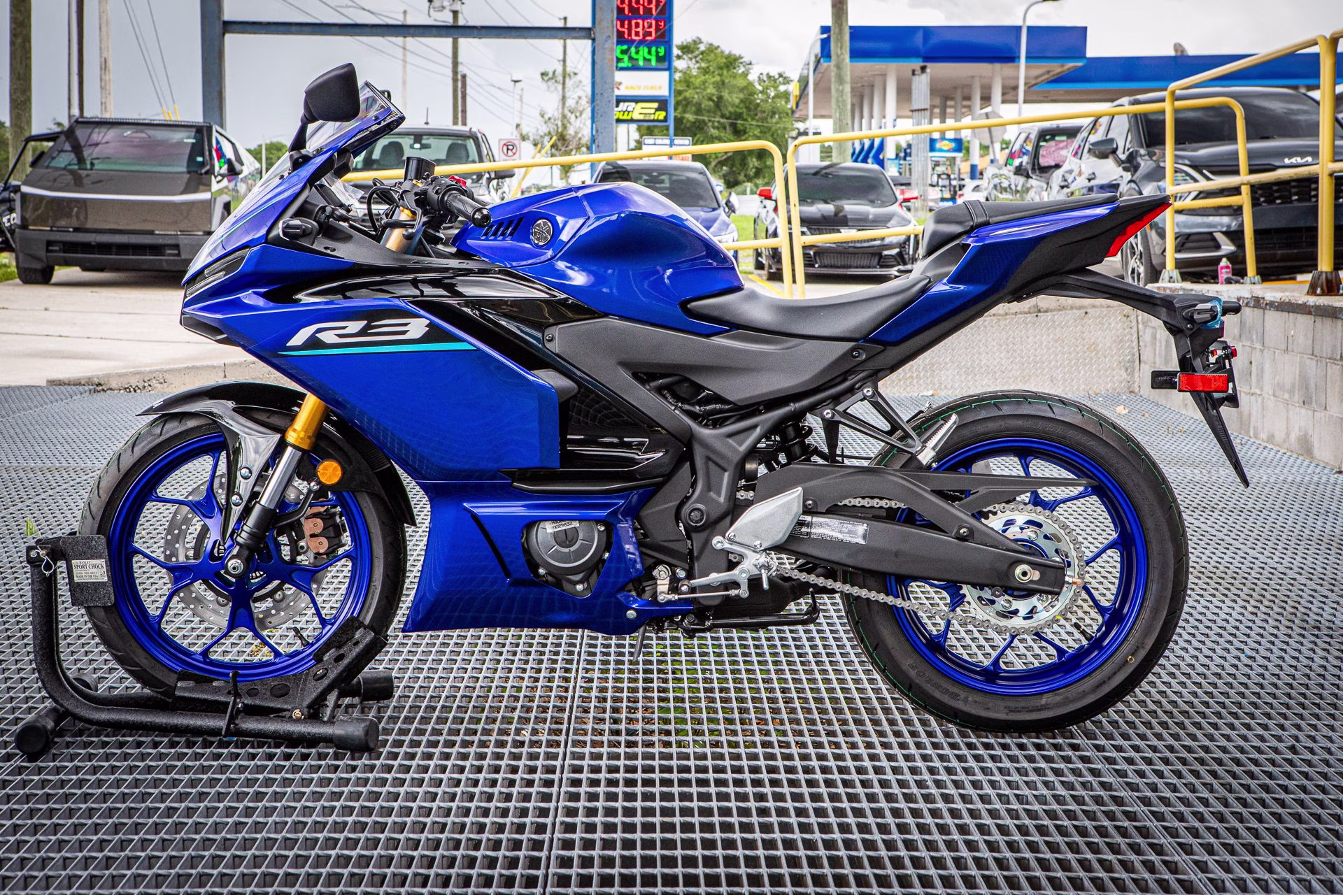 2026 Team Yamaha Blue Yamaha YZF-R3 ABS Motorcycle