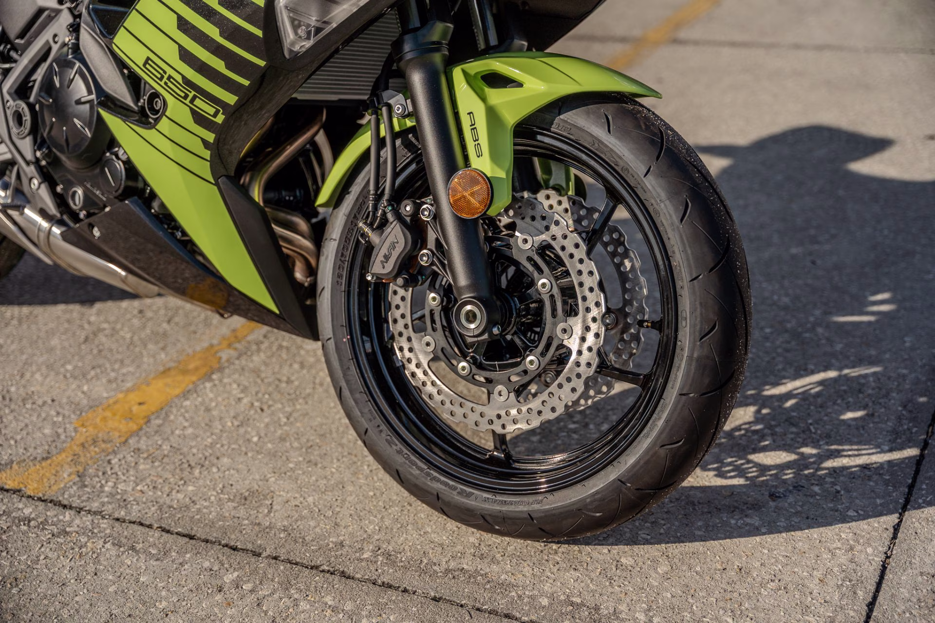 2026 Metallic Yellowish Green / Metallic Spark Black Kawasaki Ninja 650 ABS Motorcycle