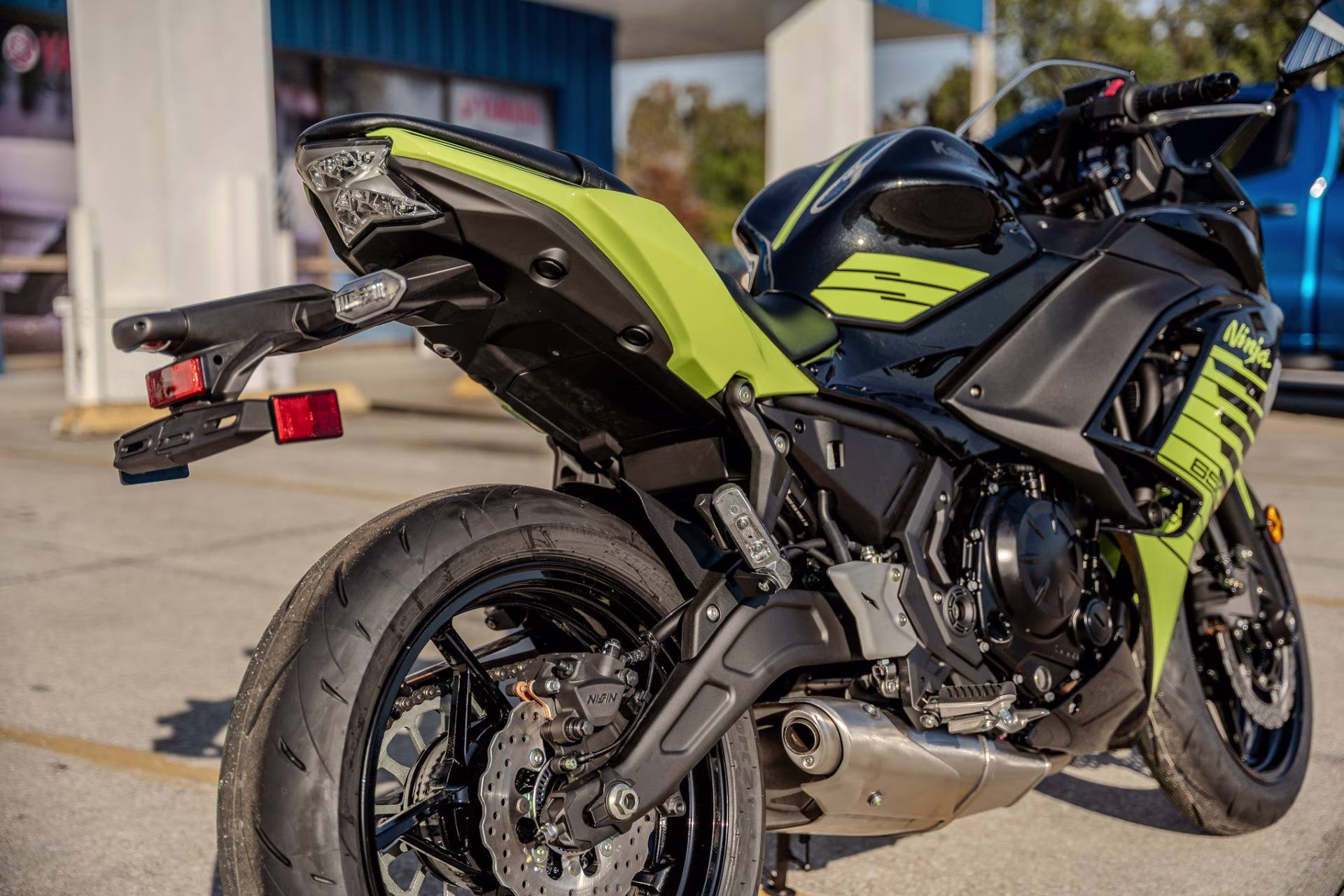 2026 Metallic Yellowish Green / Metallic Spark Black Kawasaki Ninja 650 ABS Motorcycle