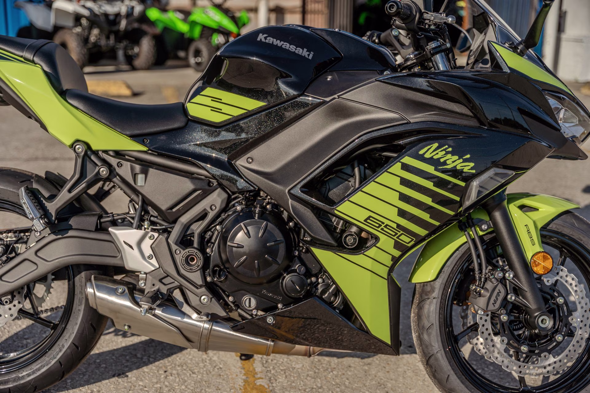 2026 Metallic Yellowish Green / Metallic Spark Black Kawasaki Ninja 650 ABS Motorcycle