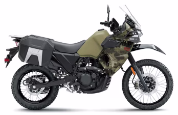2026 Cypher Camo Beige / Metallic Matte Carbon Gray Kawasaki KLR650 Adventure ABS Motorcycle