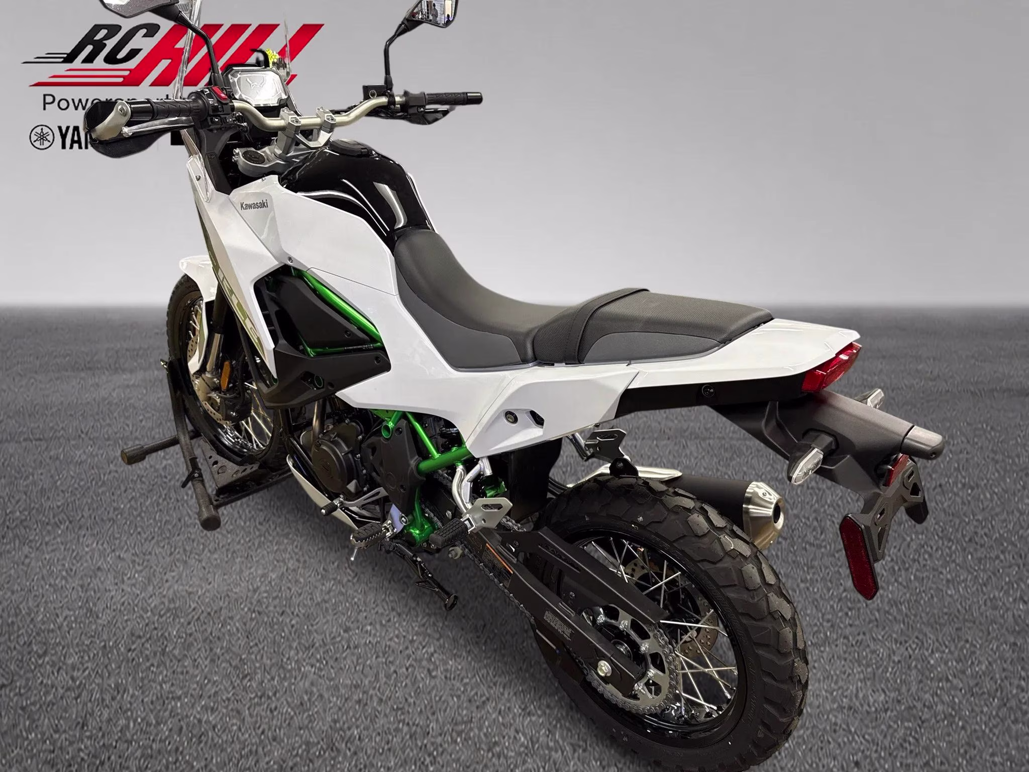 2026 White Kawasaki KLE 500 ABS SE Motorcycle