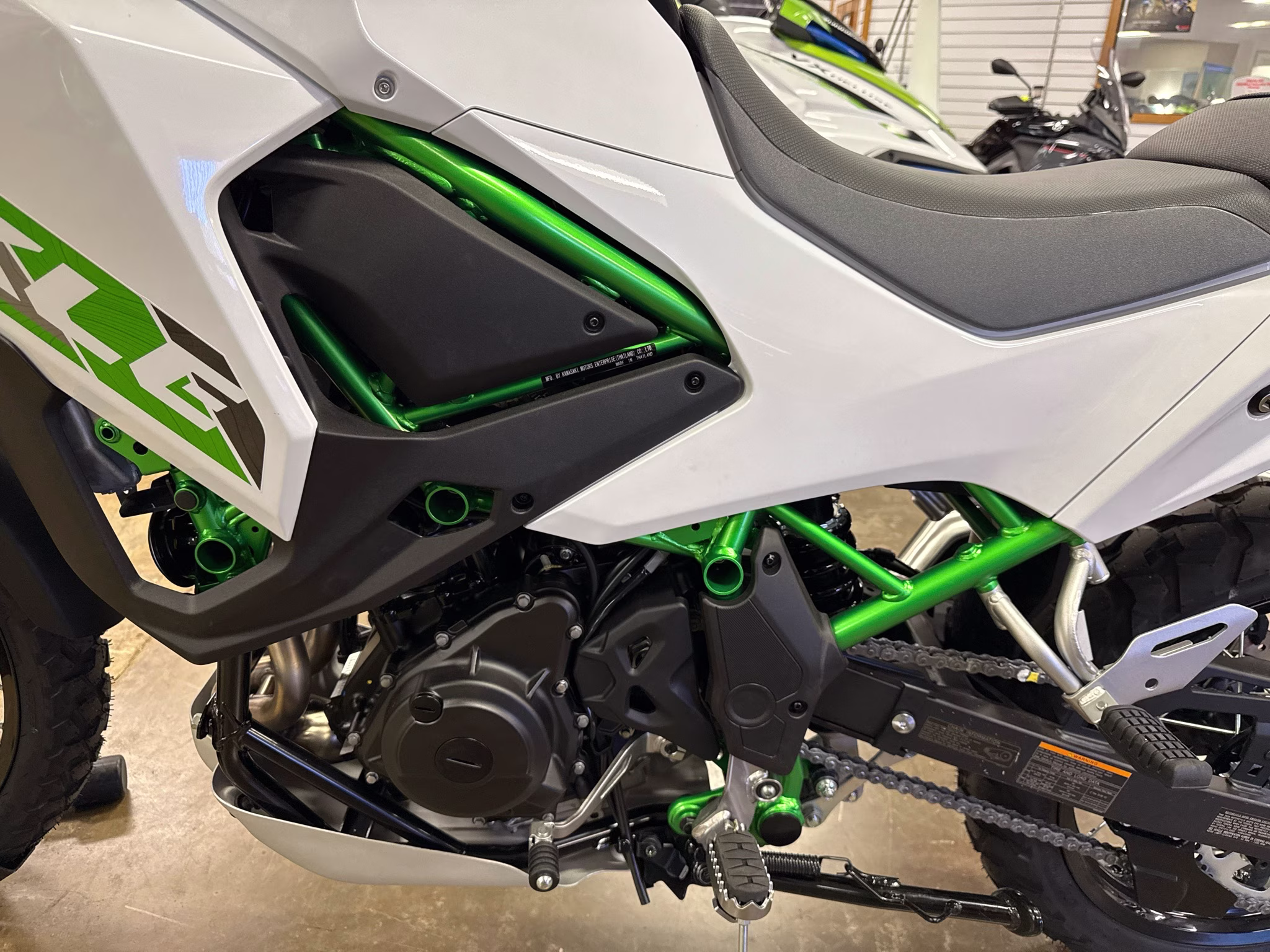 2026 Pearl Blizzard White Kawasaki KLE500 SE ABS SE Motorcycle