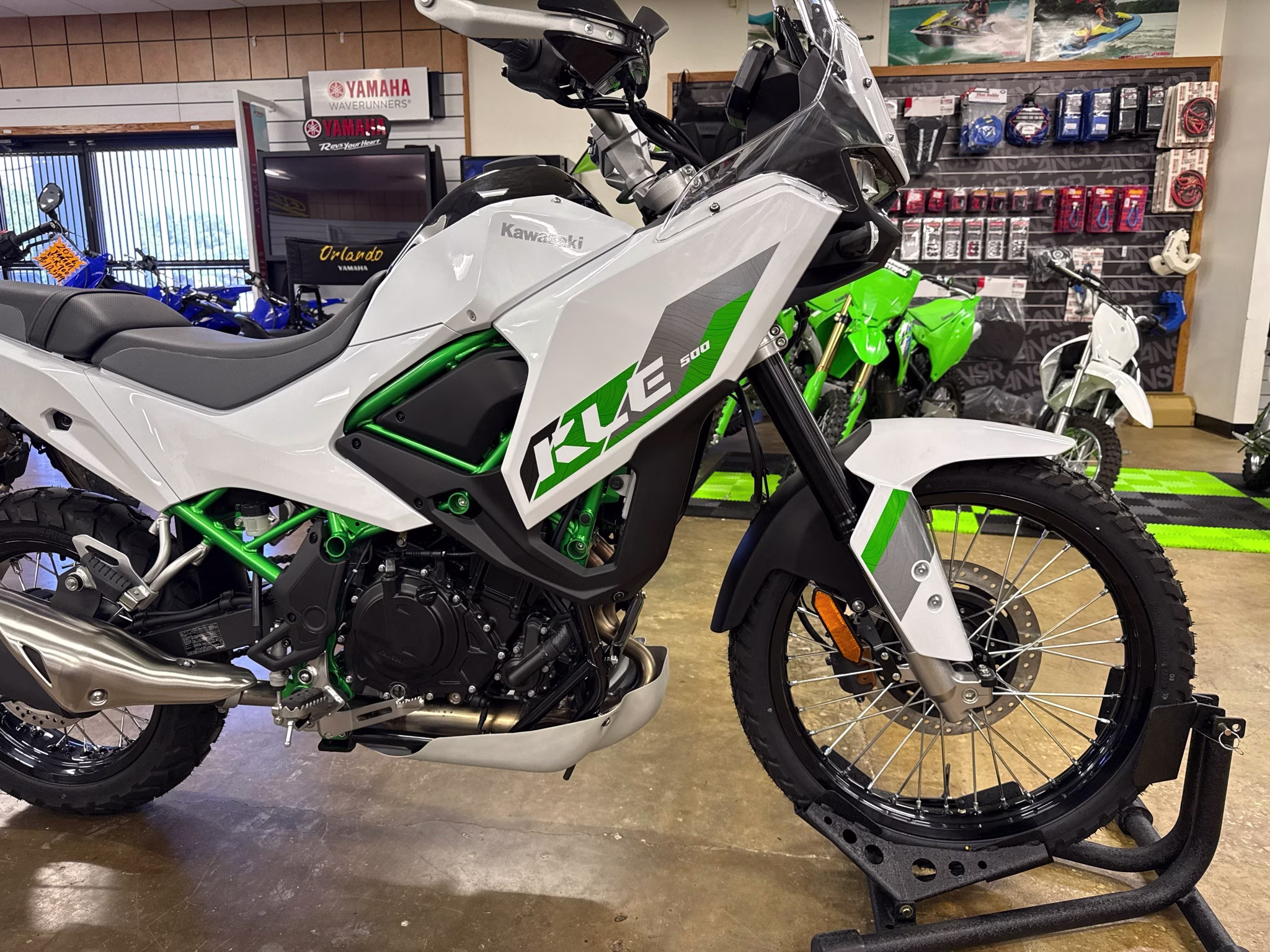 2026 Pearl Blizzard White Kawasaki KLE500 SE ABS SE Motorcycle