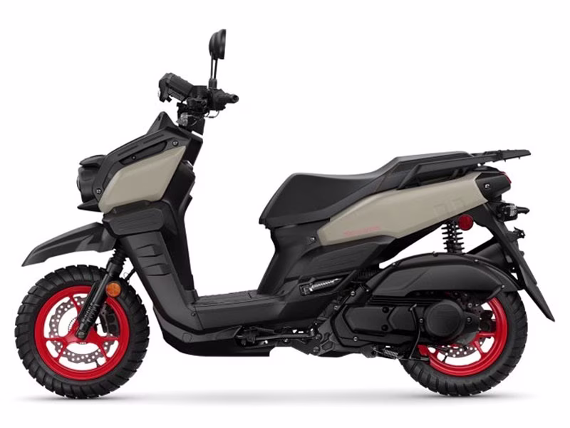 2026 Sand Gray Yamaha Zuma 125 Scooters