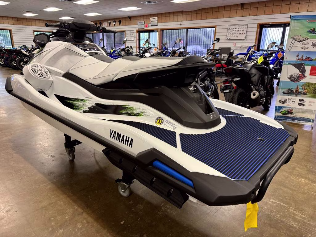 2026 White Yamaha VX VX Deluxe Personal Watercraft