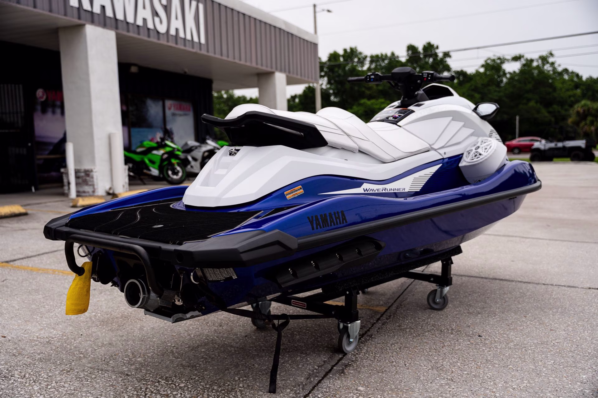 2025 White / Racing Blue Yamaha GP SVHO GP SVHO Personal Watercraft