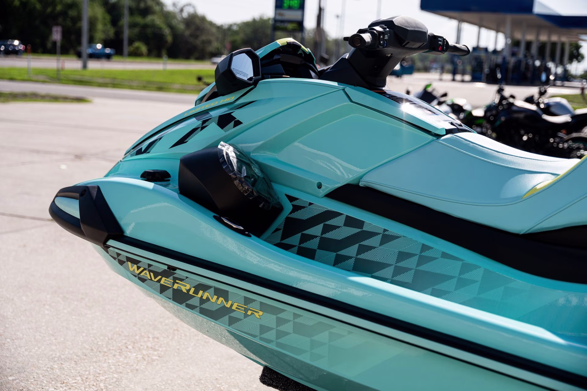 2025 Mint Yamaha VX Limited HO Personal Watercraft