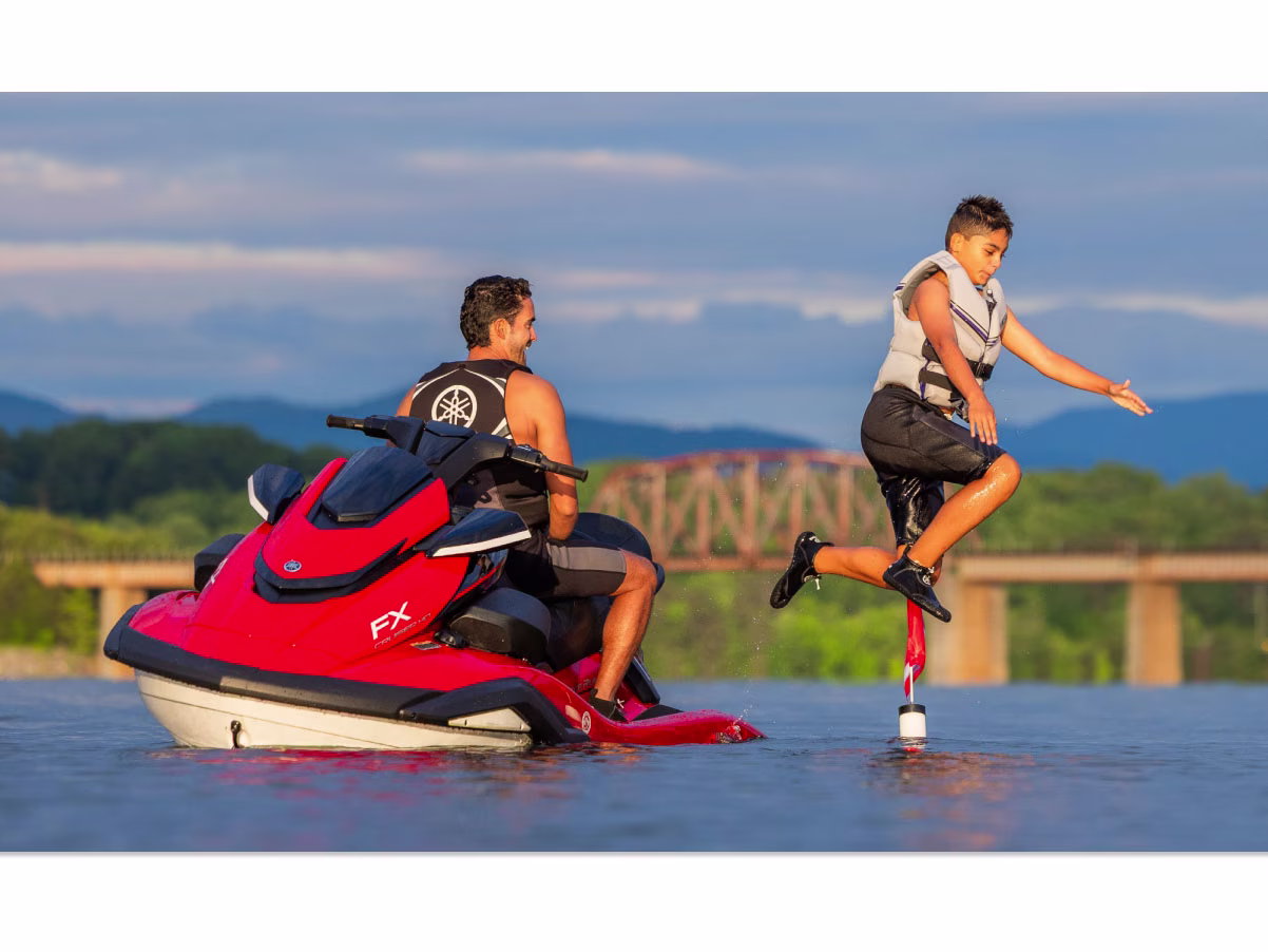 2026 Torch Red / White Yamaha FX Cruiser HO FX Cruiser HO Personal Watercraft