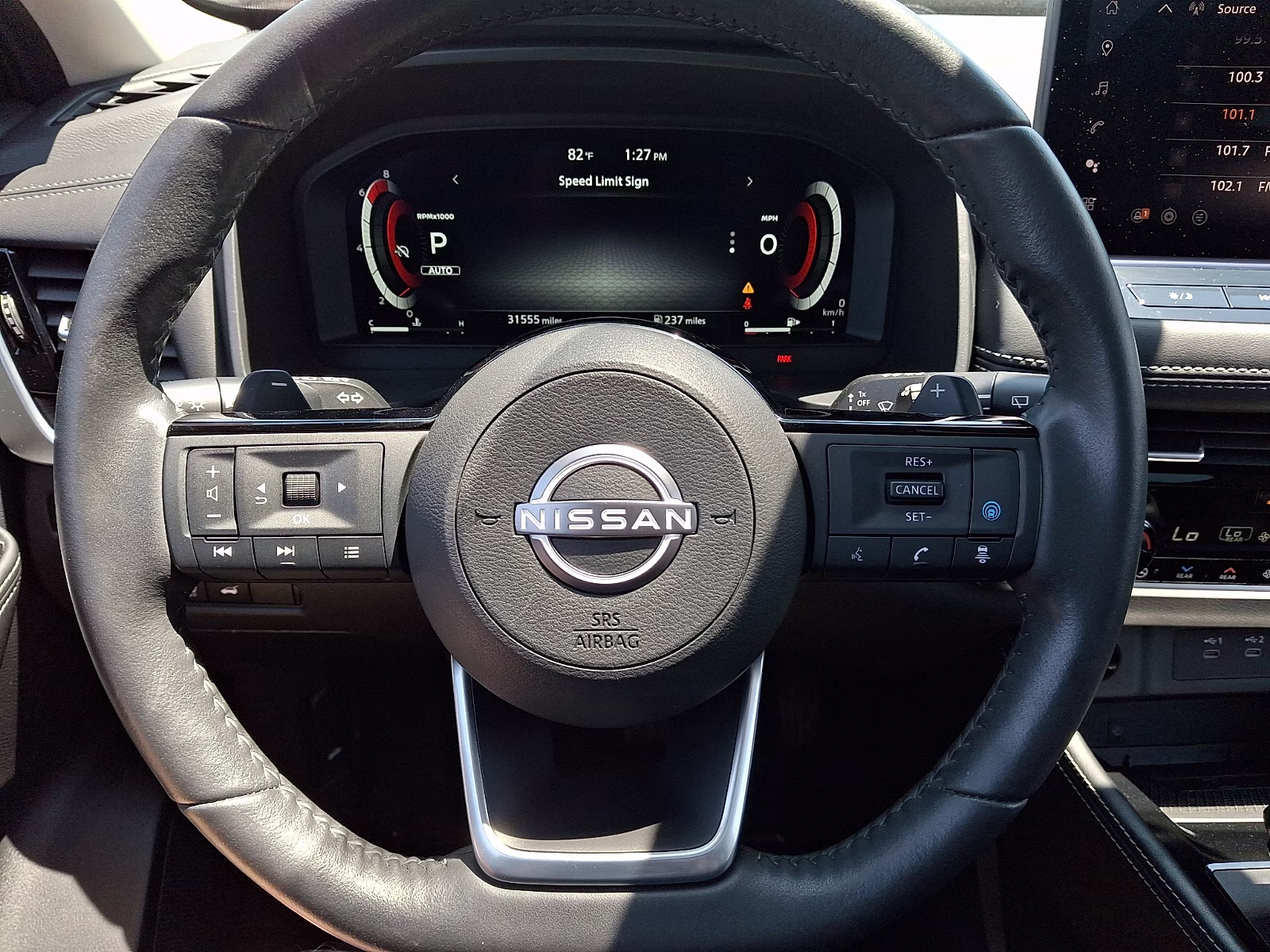 2024 Everest White Pearl - QBE Nissan Rogue Platinum Intelligent AWD AWD