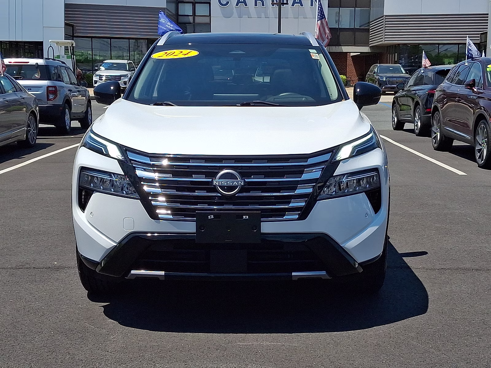 2024 Everest White Pearl - QBE Nissan Rogue Platinum Intelligent AWD AWD