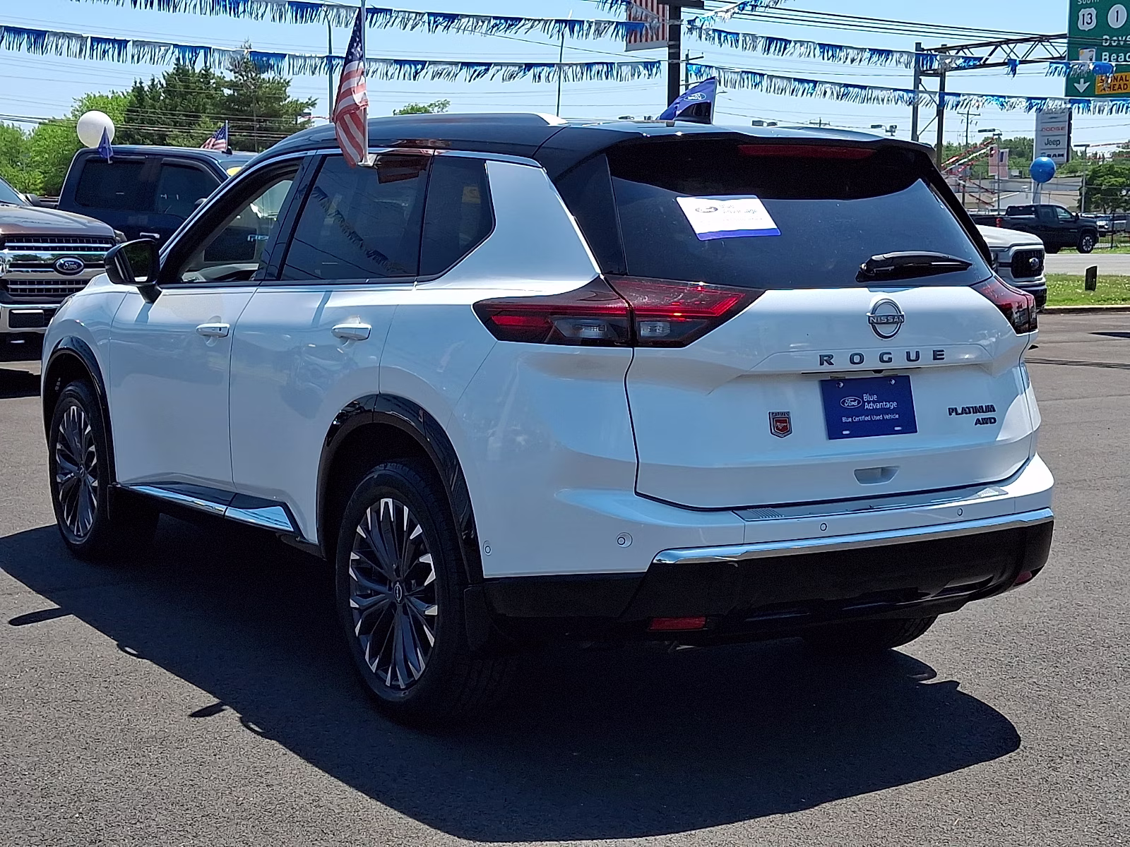 2024 Everest White Pearl - QBE Nissan Rogue Platinum Intelligent AWD AWD