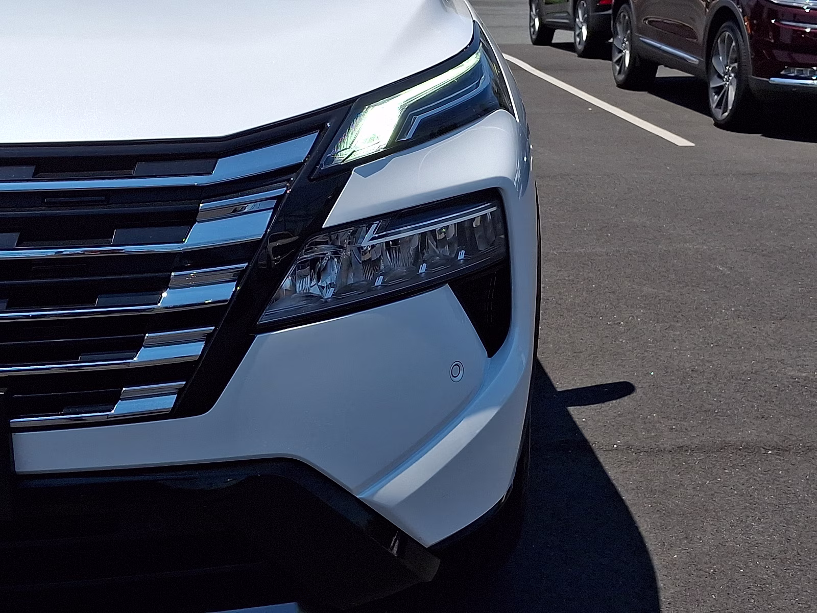 2024 Everest White Pearl - QBE Nissan Rogue Platinum Intelligent AWD AWD