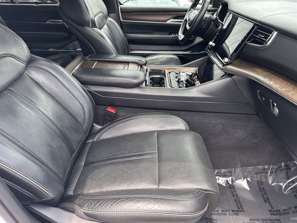 2023 Bright White Clearcoat Jeep Grand Wagoneer Series II 4X4 SUV