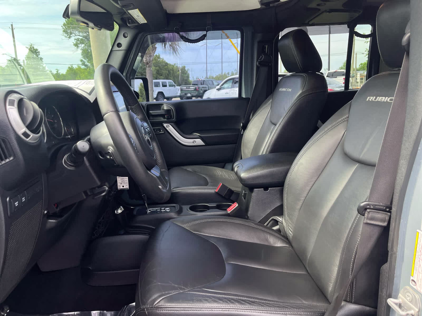 2015 Anvil Clearcoat Jeep Wrangler Unlimited Rubicon 4X4 SUV