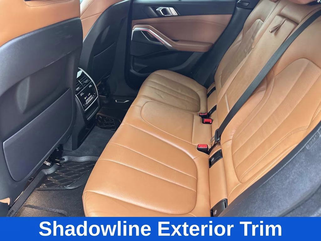 2022 Manhattan Green Metallic BMW X6 xDrive40i AWD SUV