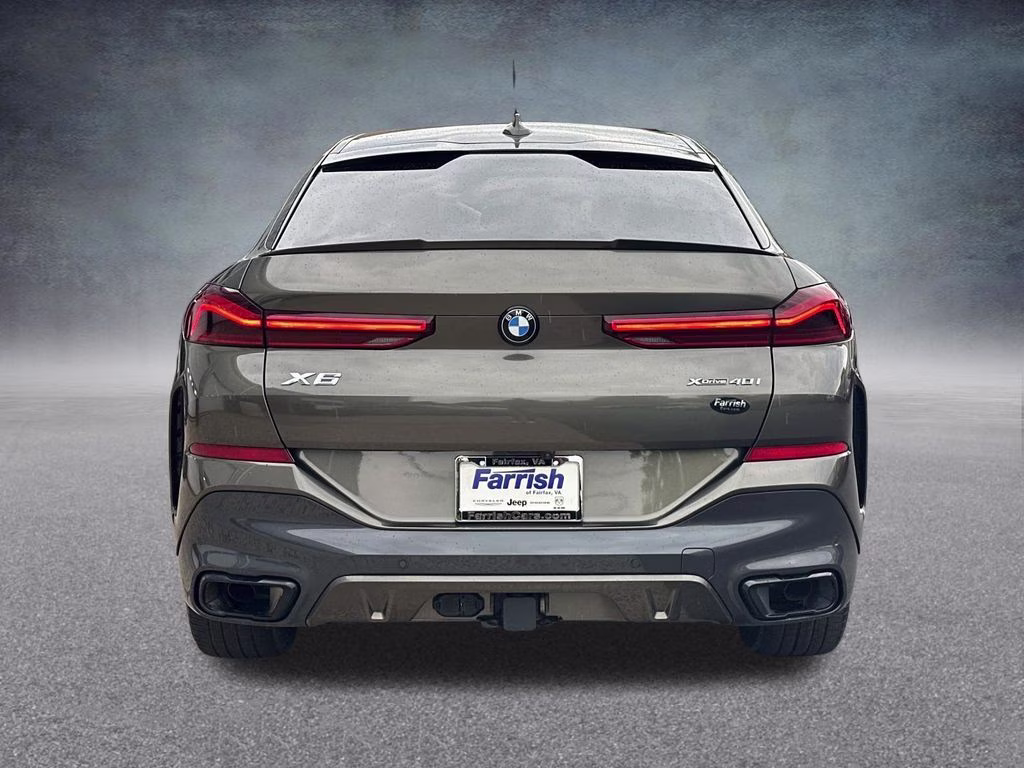 2022 Manhattan Green Metallic BMW X6 xDrive40i AWD SUV