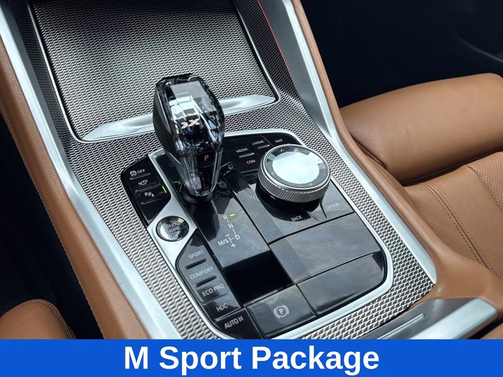 2022 Manhattan Green Metallic BMW X6 xDrive40i AWD SUV