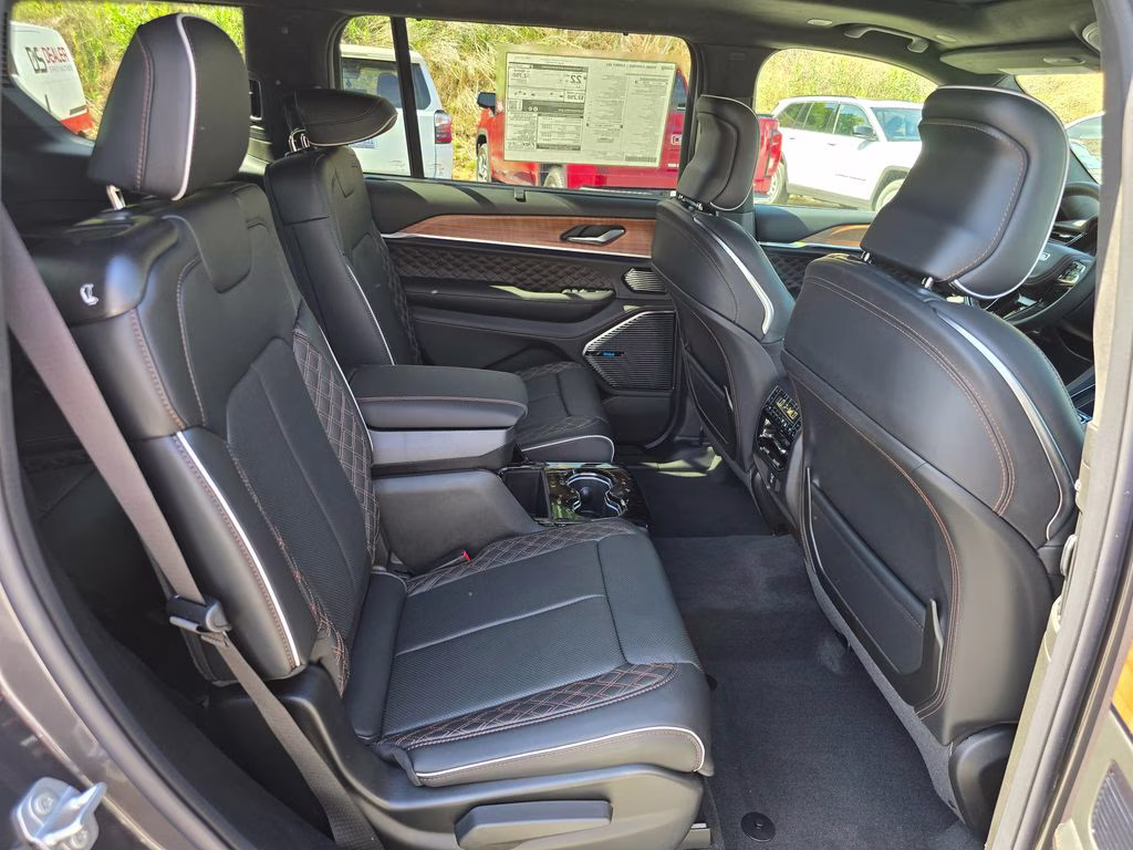 2026 Baltic Gray Metallic Clearcoat Jeep Grand Cherokee L Summit 4X4 SUV