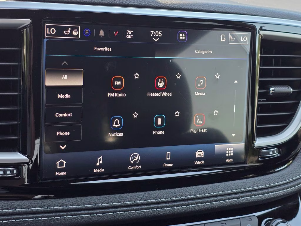 2027 Pw7 Chrysler Pacifica Select FWD Van