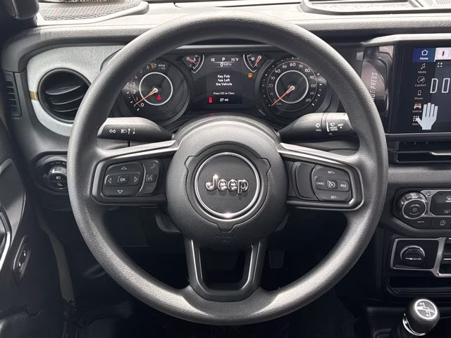 2026 41 Jeep Gladiator Sport 4X4 Truck
