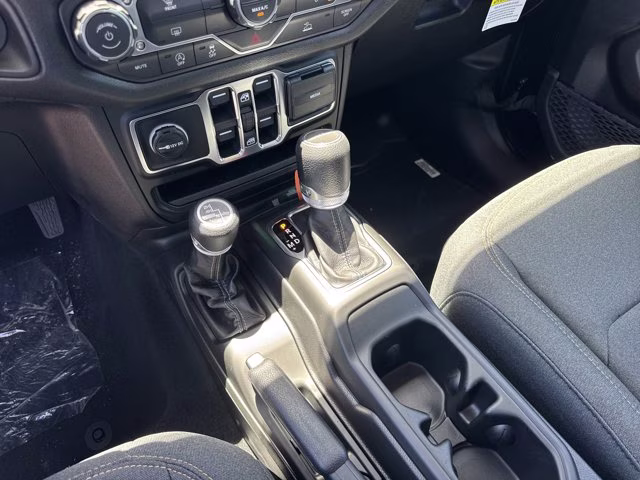 2026 Black Clearcoat Jeep Gladiator Sport 4X4 Truck