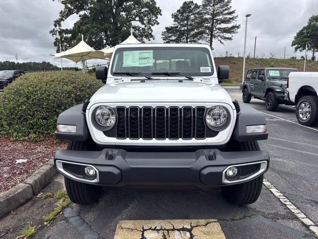 2026 Bright White Clearcoat Jeep Gladiator Sport 4X4 Truck