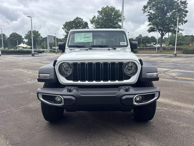 2026 Bright White Clearcoat Jeep Gladiator Sport 4X4 Truck