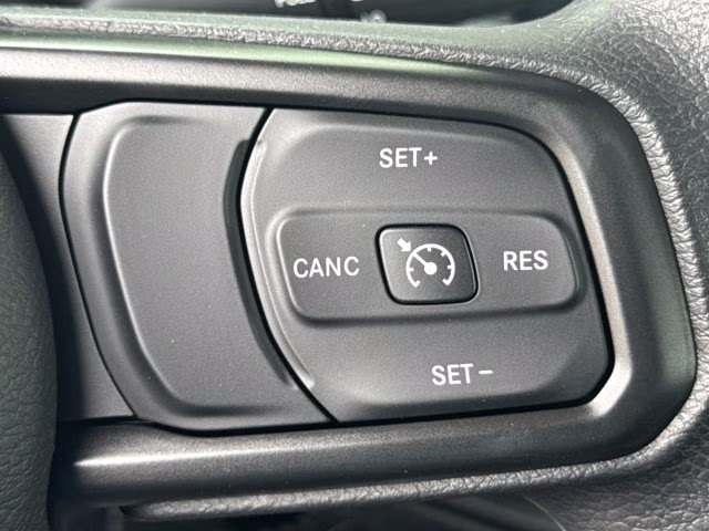 2026 Bright White Clearcoat Jeep Gladiator Sport 4X4 Truck