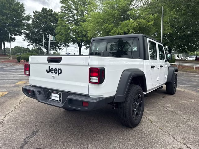 2026 Bright White Clearcoat Jeep Gladiator Sport 4X4 Truck