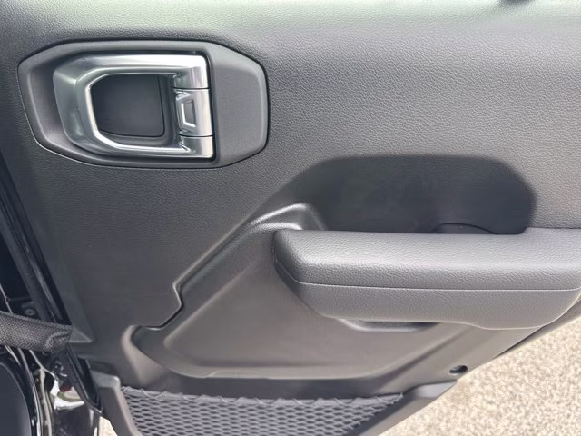 2026 Black Clearcoat Jeep Gladiator Sport 4X4 Truck