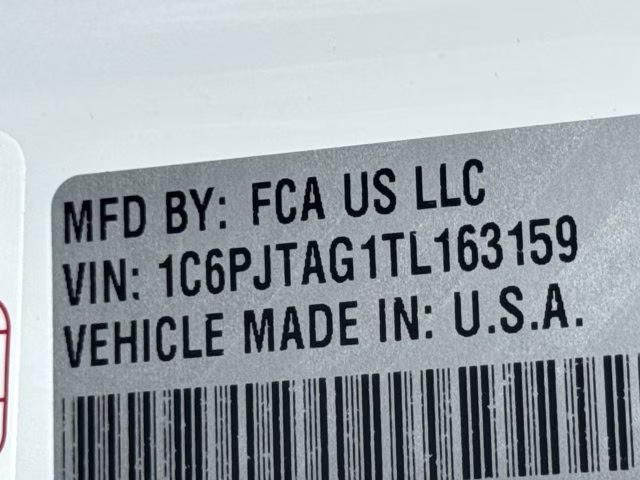 2026 Bright White Clearcoat Jeep Gladiator Sport 4X4 Truck