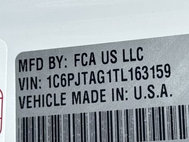 2026 Bright White Clearcoat Jeep Gladiator Sport 4X4 Truck