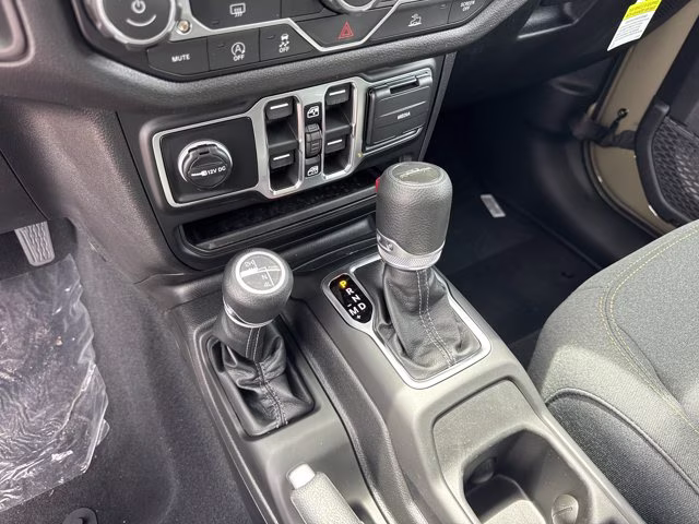 2026 41 Jeep Gladiator Sport 4X4 Truck