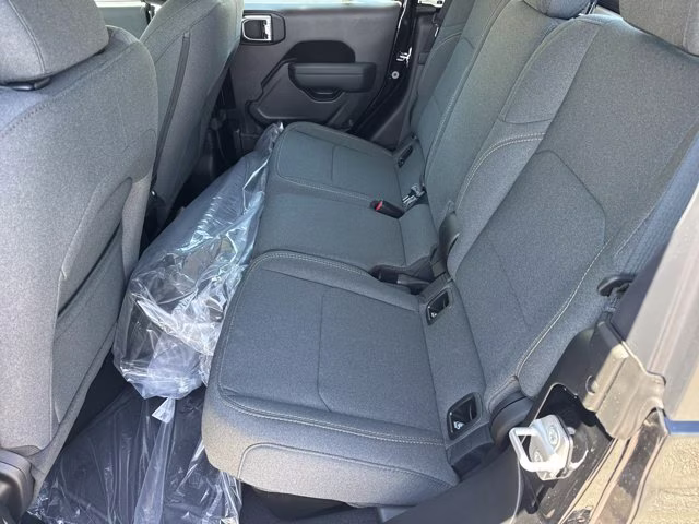 2026 Black Clearcoat Jeep Gladiator Sport 4X4 Truck