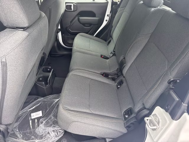 2026 Bright White Clearcoat Jeep Gladiator Sport 4X4 Truck
