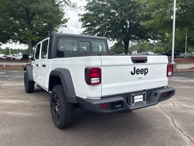 2026 Bright White Clearcoat Jeep Gladiator Sport 4X4 Truck