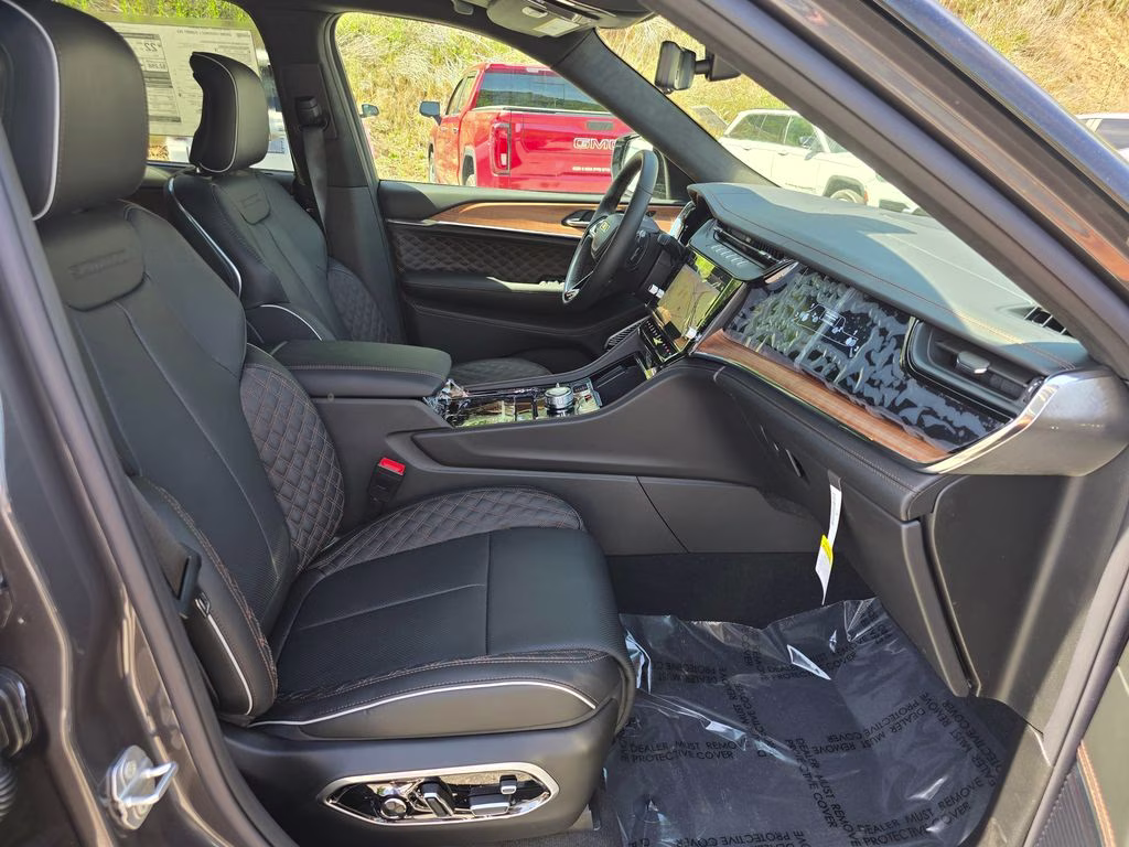 2026 Baltic Gray Metallic Clearcoat Jeep Grand Cherokee L Summit 4X4 SUV