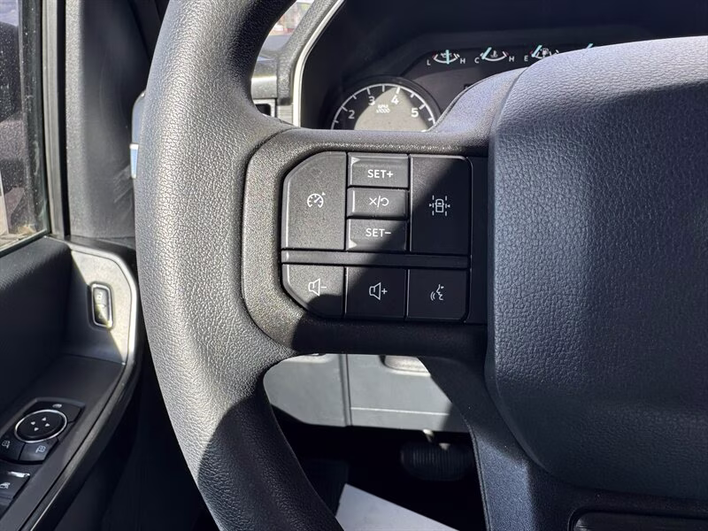 2023 Iconic Silver Ford F-150 XL 4X4 Truck