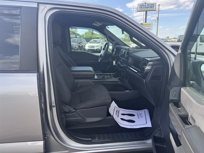2023 Iconic Silver Ford F-150 XL 4X4 Truck