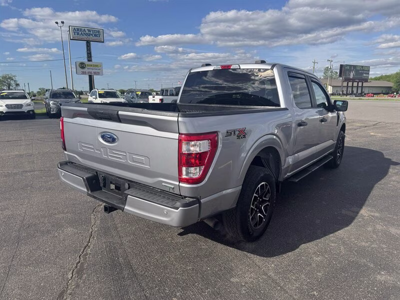 2023 Iconic Silver Ford F-150 XL 4X4 Truck