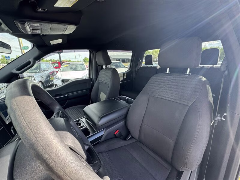 2023 Iconic Silver Ford F-150 XL 4X4 Truck
