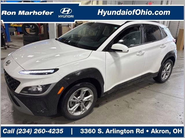 2023 White Hyundai Kona SEL AWD SUV